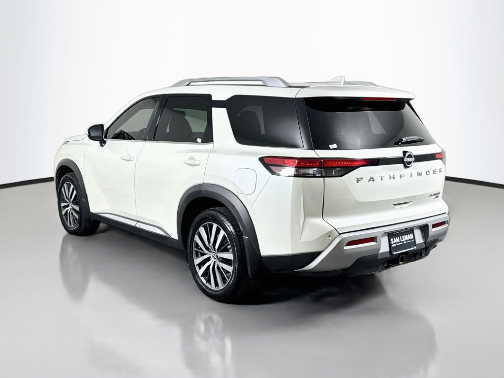 Used 2022 Nissan Pathfinder Platinum w/ Cargo Package AWD/4WD image 5