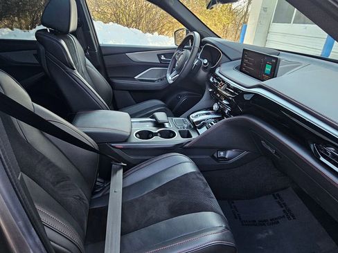 Used 2024 Acura MDX A-Spec image 22