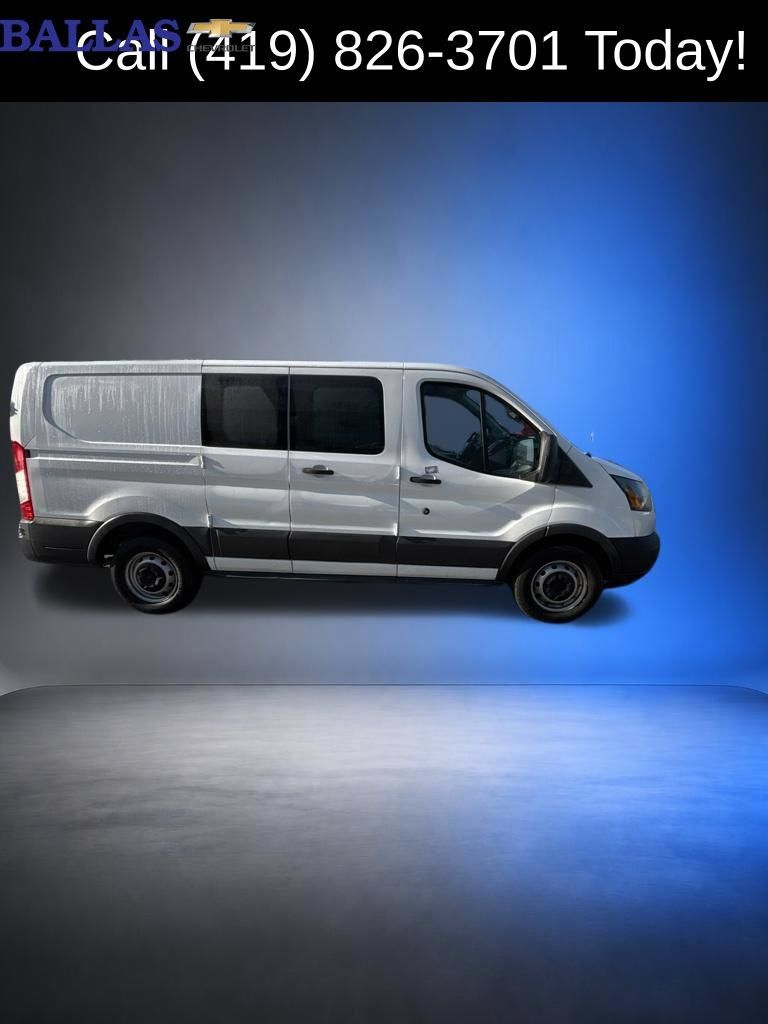 Used 2015 Ford Transit 150 130 Low Roof RWD image 3