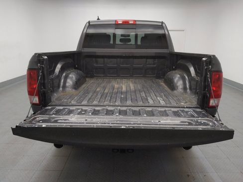 Used 2019 RAM 1500 Lone Star image 29