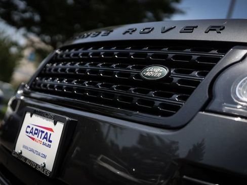 Used 2017 Land Rover Range Rover HSE AWD/4WD image 13