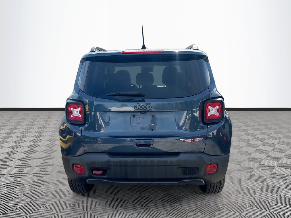 Used 2021 Jeep Renegade Trailhawk w/ Sun & Sound Group AWD/4WD image 7