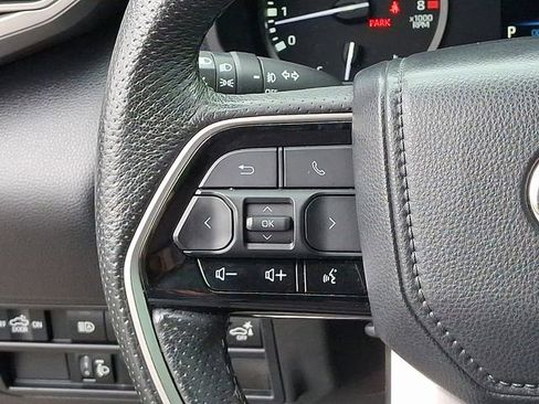 Used 2022 Toyota Tundra SR5 image 25