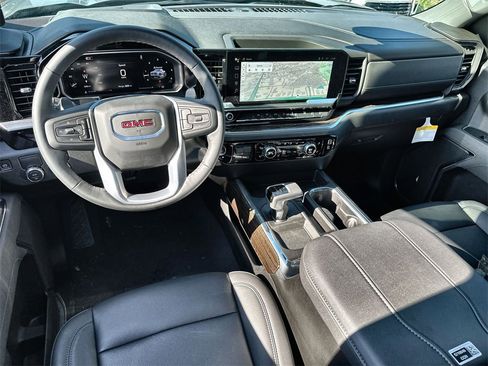 New 2026 GMC Sierra 1500 Elevation image 20
