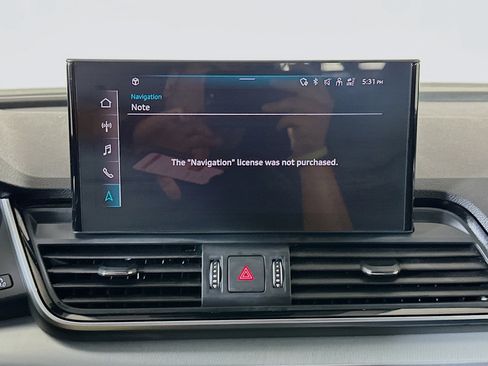 Used 2025 Audi Q5 2.0T Premium image 21