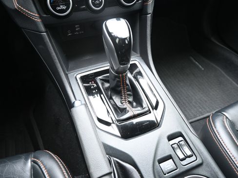 Used 2022 Subaru Crosstrek 2.5i Limited w/ Moonroof Package 2 image 17