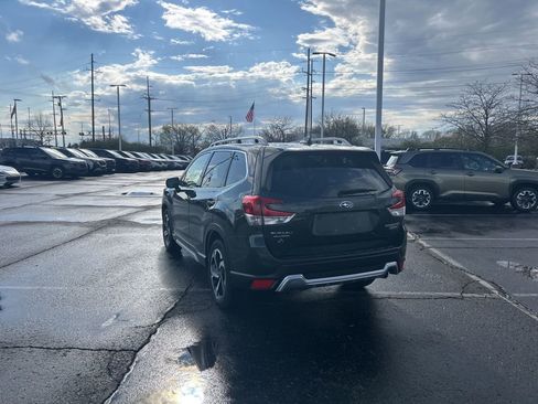 Used 2023 Subaru Forester Touring w/ Popular Package #3 image 3