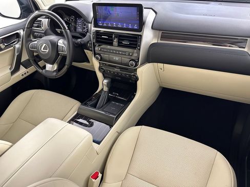 Used 2023 Lexus GX 460 Premium AWD/4WD image 39