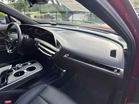 Certified 2024 Cadillac Lyriq Sport w/ LPO, Floor Liner Package RWD image 41