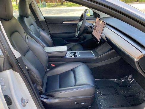 Used 2022 Tesla Model 3 Long Range image 32