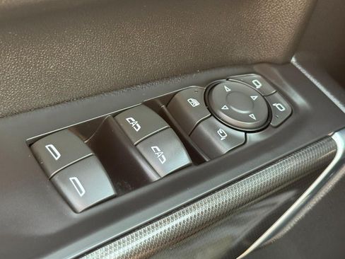 Used 2021 GMC Sierra 1500 AT4 w/ AT4 Premium Package AWD/4WD image 28