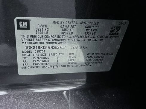 Used 2017 GMC Yukon SLT w/ Open Road Package RWD image 28