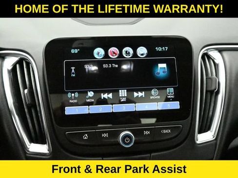 Used 2016 Chevrolet Malibu Premier w/ Driver Confidence Package II FWD image 20