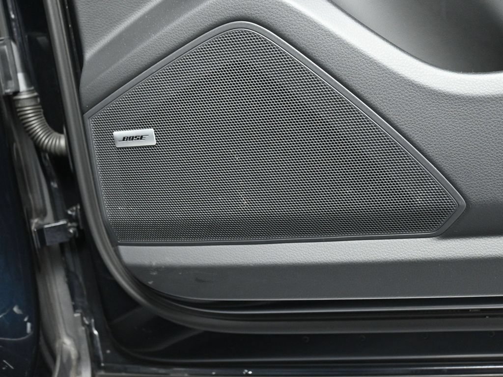 Certified 2022 Porsche Cayenne AWD/4WD image 30