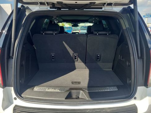 Used 2023 Chevrolet Tahoe RST w/ Luxury Package RWD image 11