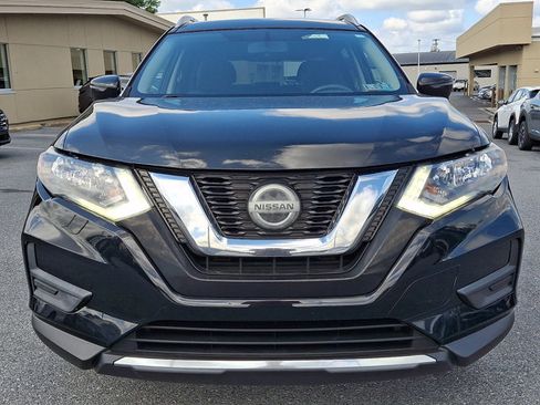 Used 2018 Nissan Rogue SV w/ Premium Package AWD/4WD image 2