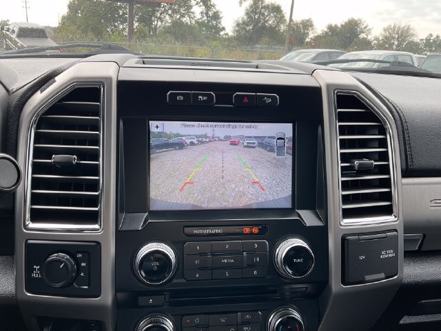 Used 2017 Ford F250 Platinum w/ FX4 Off-Road Package AWD/4WD image 25