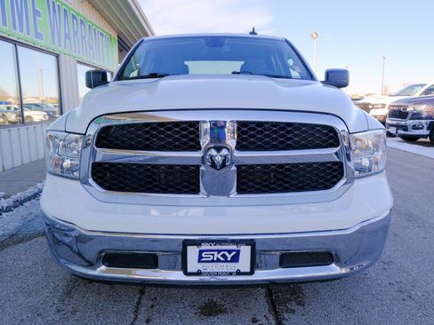 Used 2023 RAM 1500 Classic SLT w/ Electronics Group image 13