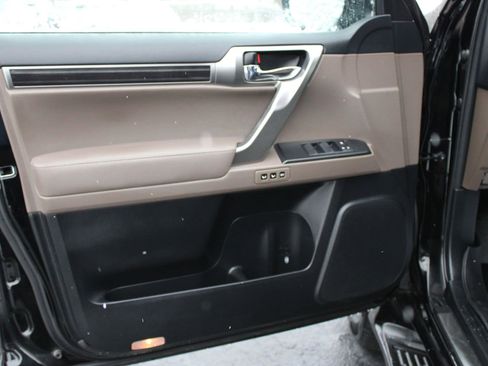 Used 2023 Lexus GX 460 Premium w/ Premium Plus Package AWD/4WD image 12