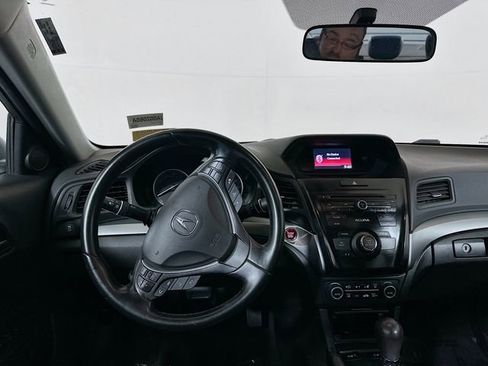 Used 2018 Acura ILX image 25