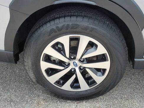 Certified 2024 Subaru Outback AWD/4WD image 7