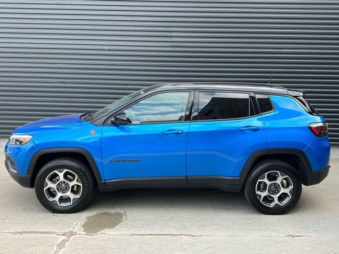 Used 2022 Jeep Compass Trailhawk w/ Trailhawk Elite Group AWD/4WD image 9