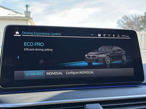 Certified 2023 BMW 540i xDrive w/ Executive Package image 40