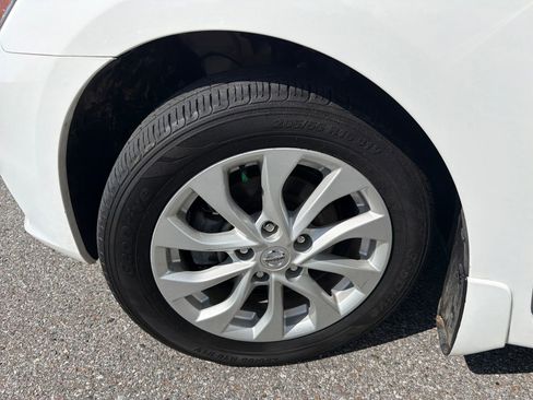 Used 2018 Nissan Sentra SV image 39