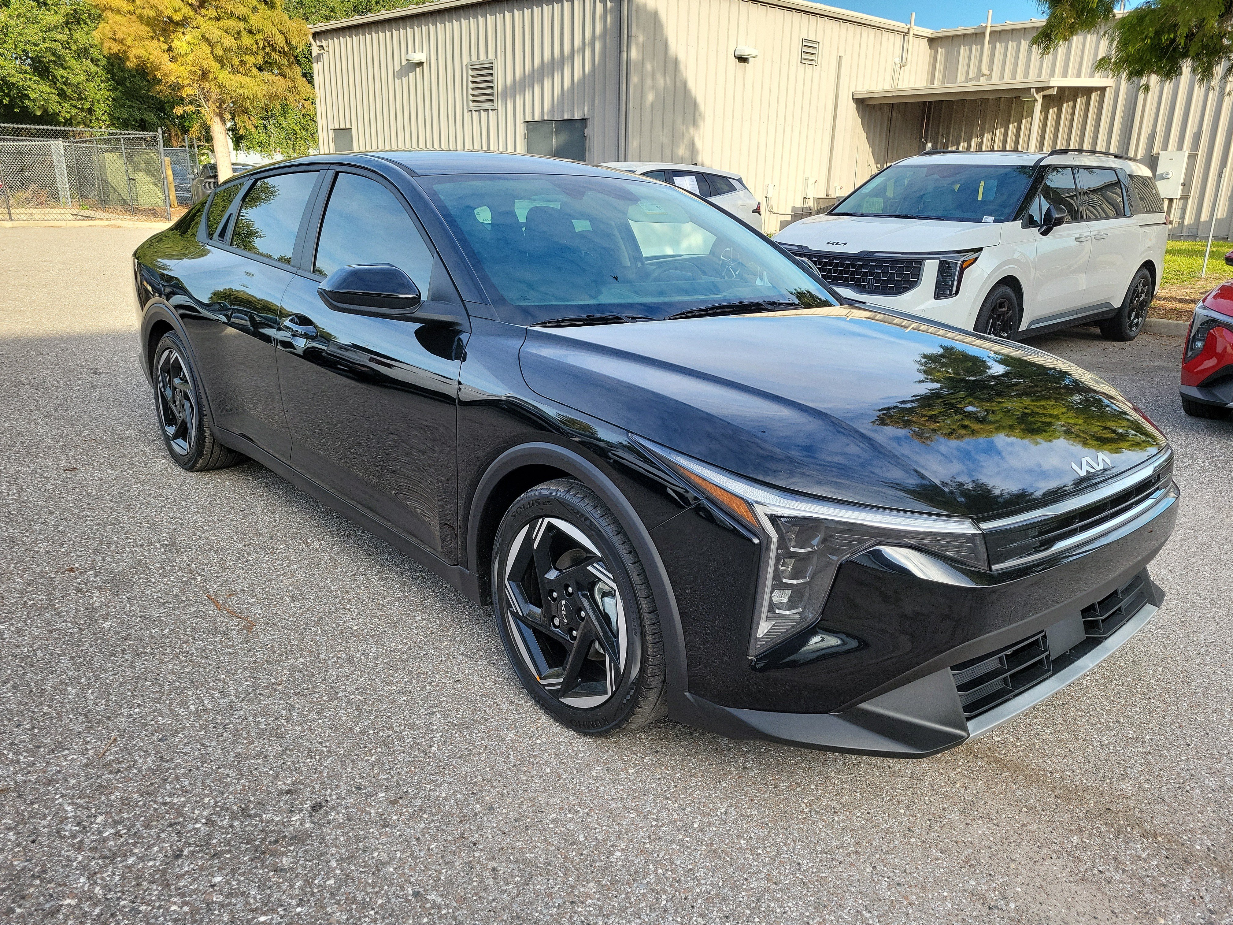 Used 2025 Kia K4 EX FWD image 5
