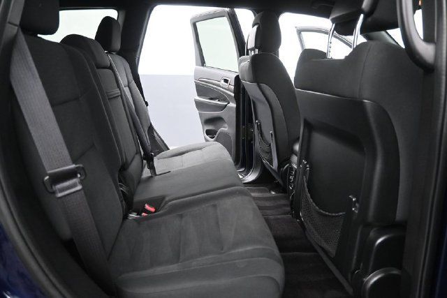Used 2017 Jeep Grand Cherokee Laredo w/ Quick Order Package 23E AWD/4WD image 20