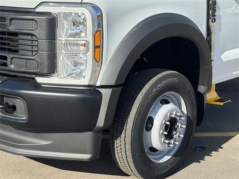 New 2026 Ford F550 4x4 Regular Cab Super Duty image 7