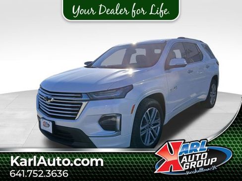 Used 2023 Chevrolet Traverse High Country image 1