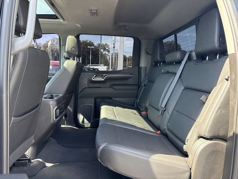 Certified 2022 GMC Sierra 1500 SLT w/ SLT Premium Plus Package AWD/4WD image 30