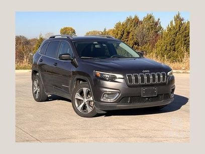 Used 2020 Jeep Cherokee Limited w/ Luxury Group