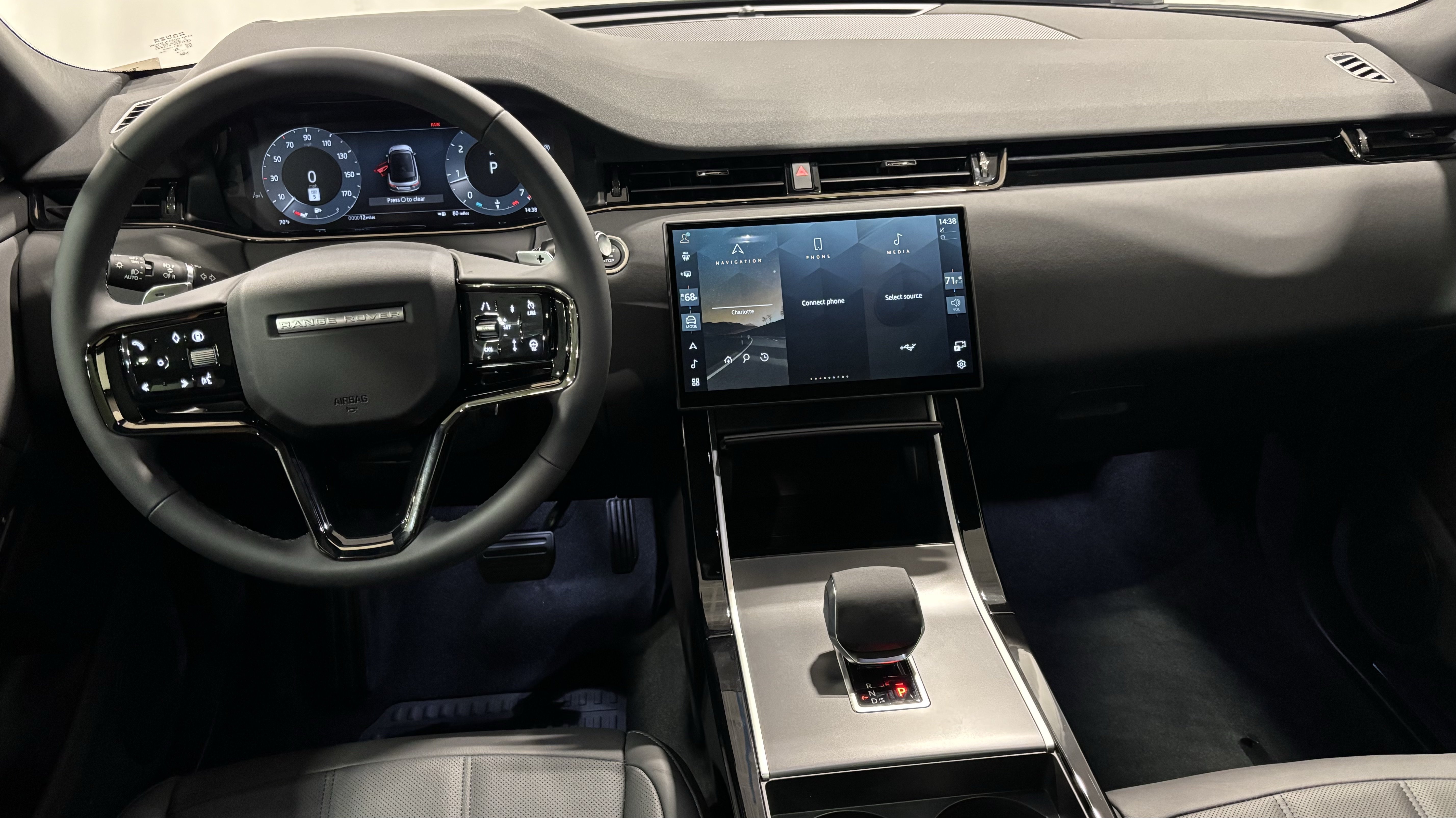 New 2026 Land Rover Range Rover Evoque S AWD/4WD image 5