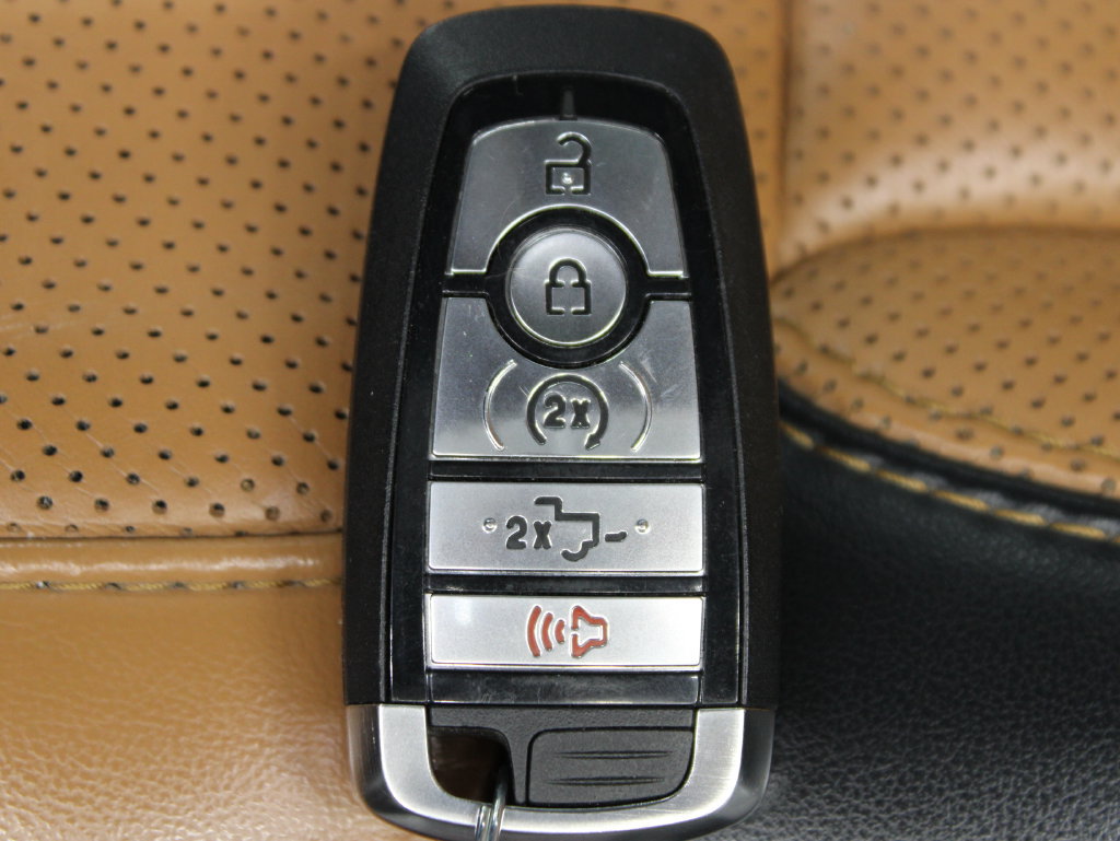 Used 2023 Ford F250 Platinum AWD/4WD image 81