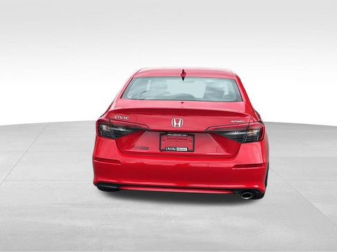Used 2024 Honda Civic Sport image 6