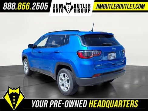Used 2024 Jeep Compass Latitude AWD/4WD image 28