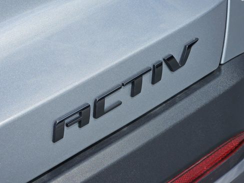 Used 2026 Chevrolet Equinox ACTIV w/ Convenience Package III image 14