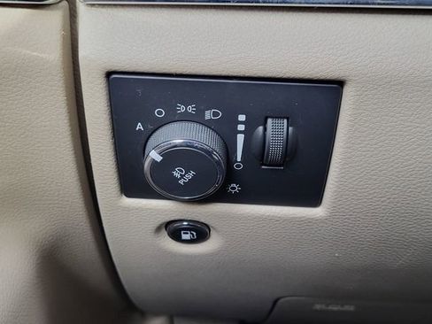 Used 2014 Jeep Grand Cherokee Limited AWD/4WD image 20
