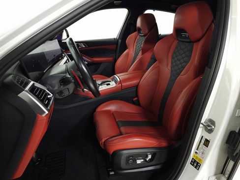 Used 2024 BMW X6 M Competition w/ Executive Package image 20