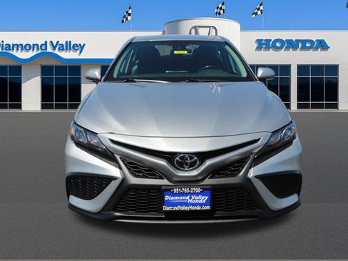 Used 2023 Toyota Camry SE FWD image 2