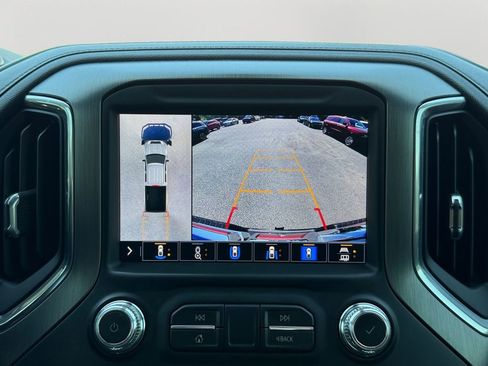 Used 2021 GMC Sierra 3500 Denali w/ Denali Ultimate Package AWD/4WD image 26