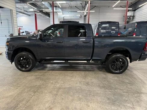 Certified 2025 RAM 2500 Big Horn AWD/4WD image 31
