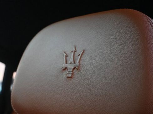 Used 2015 Maserati Quattroporte S Q4 image 28