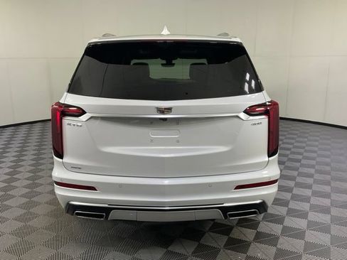 Used 2025 Cadillac XT6 Premium Luxury w/ Platinum Package AWD/4WD image 5