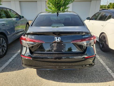Used 2025 Honda Civic FWD Hybrid Sedan image 5