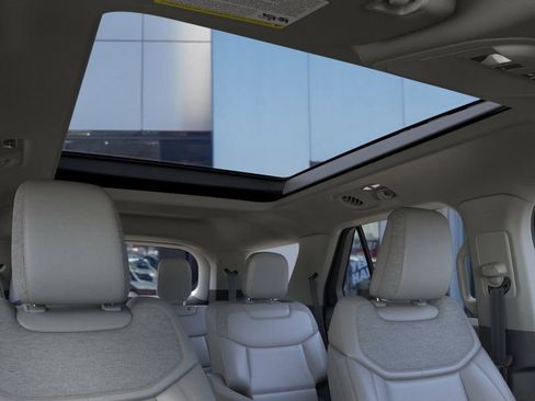 New 2026 Ford Explorer Active w/ Active Comfort Package image 22