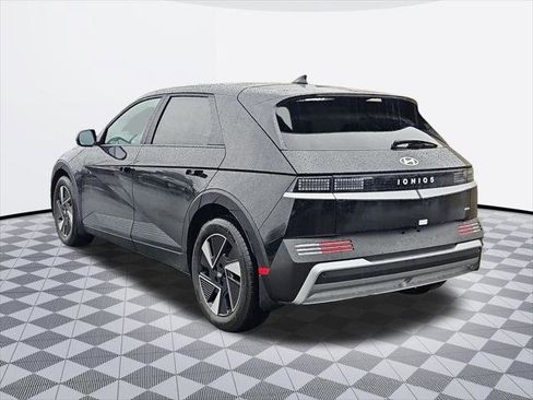 New 2026 Hyundai Ioniq 5 SE AWD/4WD image 4