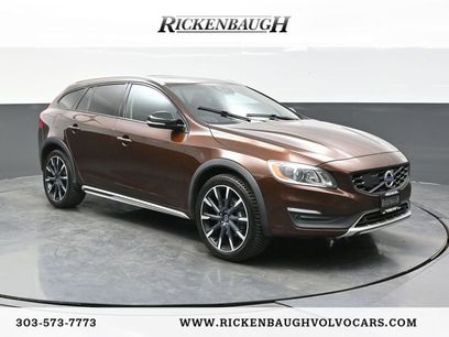 Used 2018 Volvo V60 T5 Cross Country Platinum